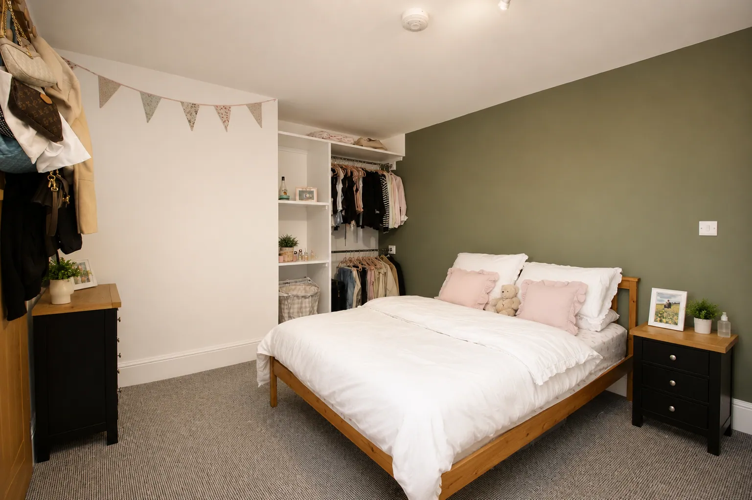 4 bedroom student house to rent on Kelso Road, Hyde Park, Leeds
