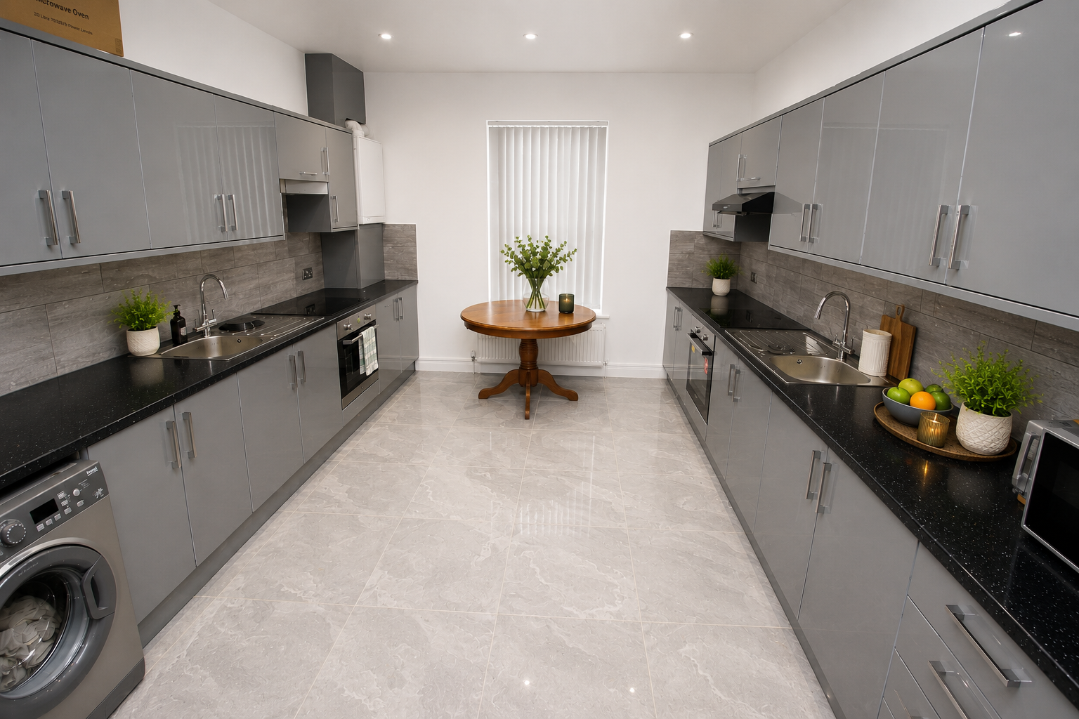 9 bedroom student house to rent on Cardigan Road, Headingley, Leeds — photo 2